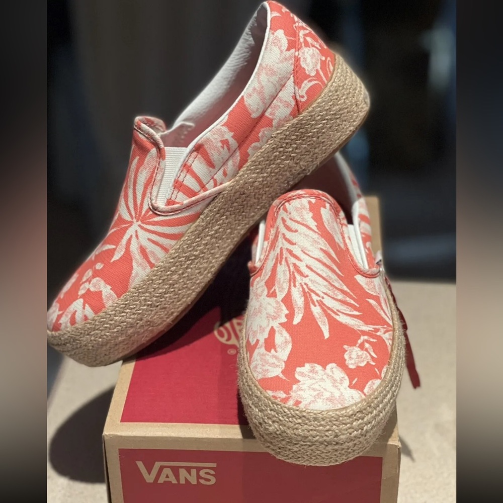 Vans Platform Espadrilles Deep Sea Coral Women's US Size 6.0 NWT